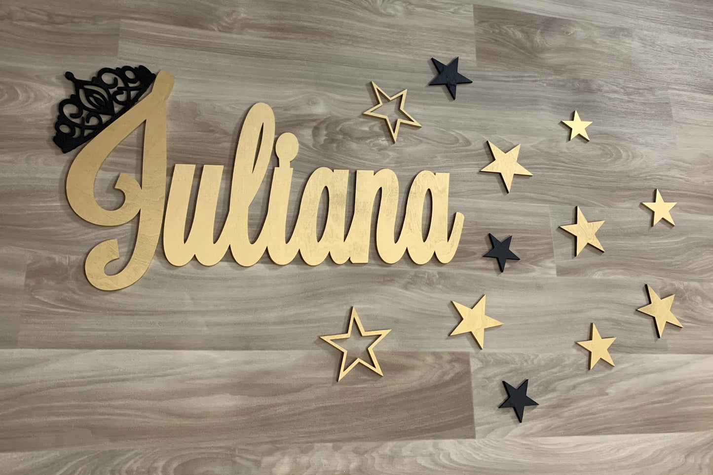 Prince and princess name sign with stars and crown - Creationsbyjnii